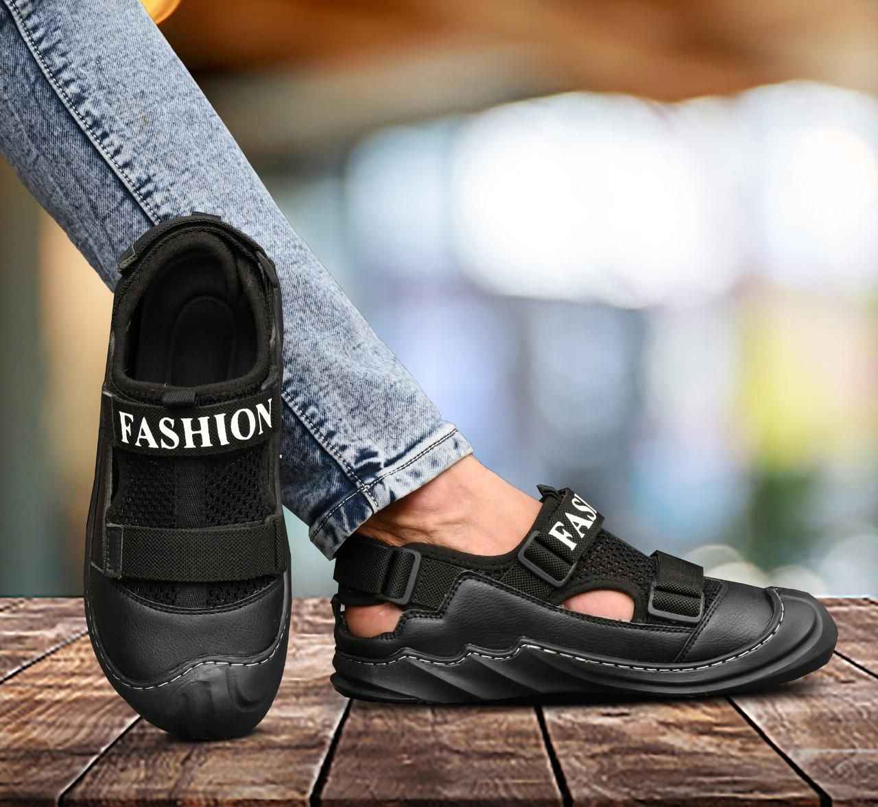 Men's Casual Dailywear Sandals - Comfortable EVA Sole Black Sandals