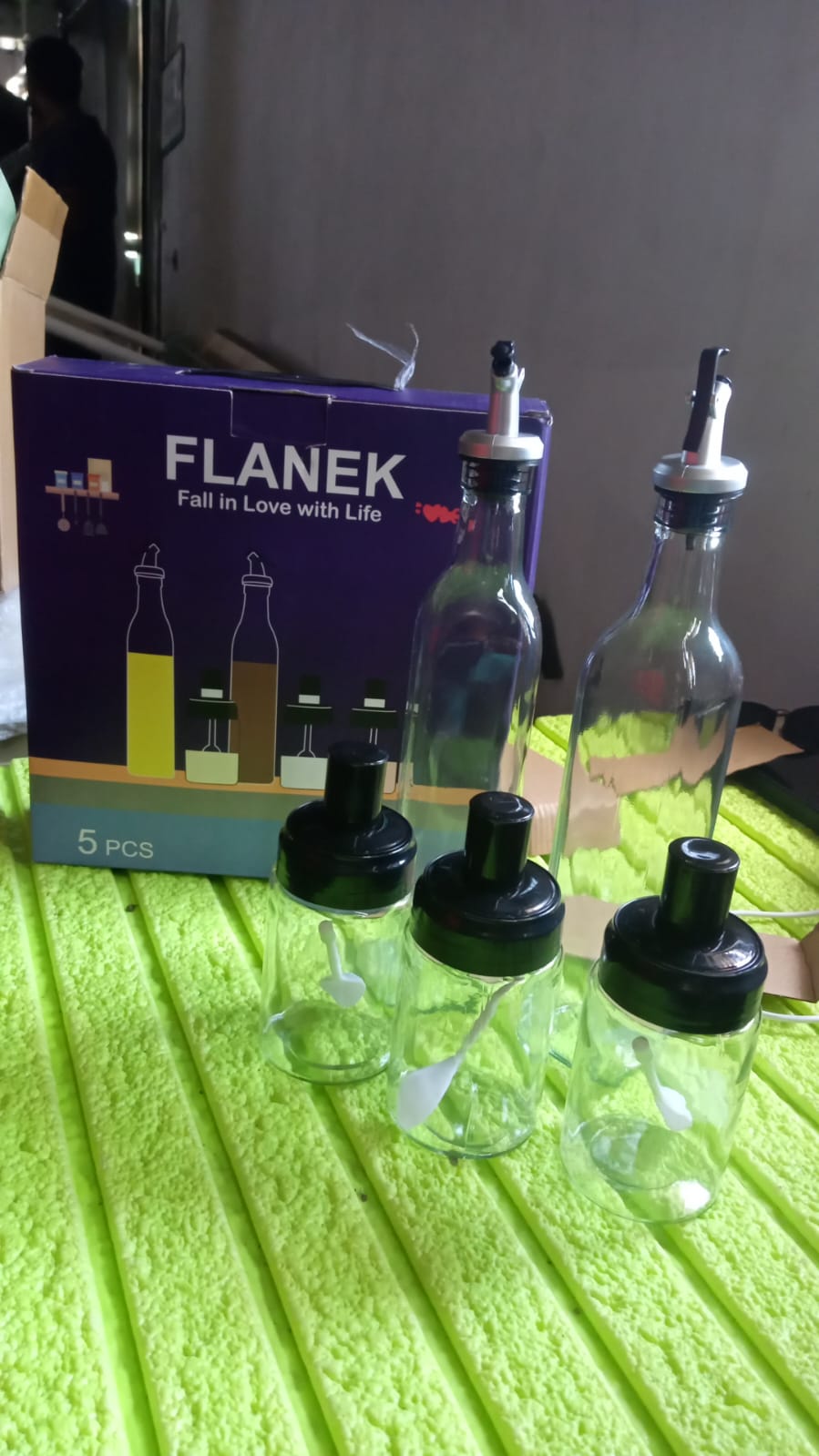 Glass Oil Dispenser 500ml (Set of 2) & Spice Jar 250ml (Set of 3) - 5 Piece Kitchen Storage Set